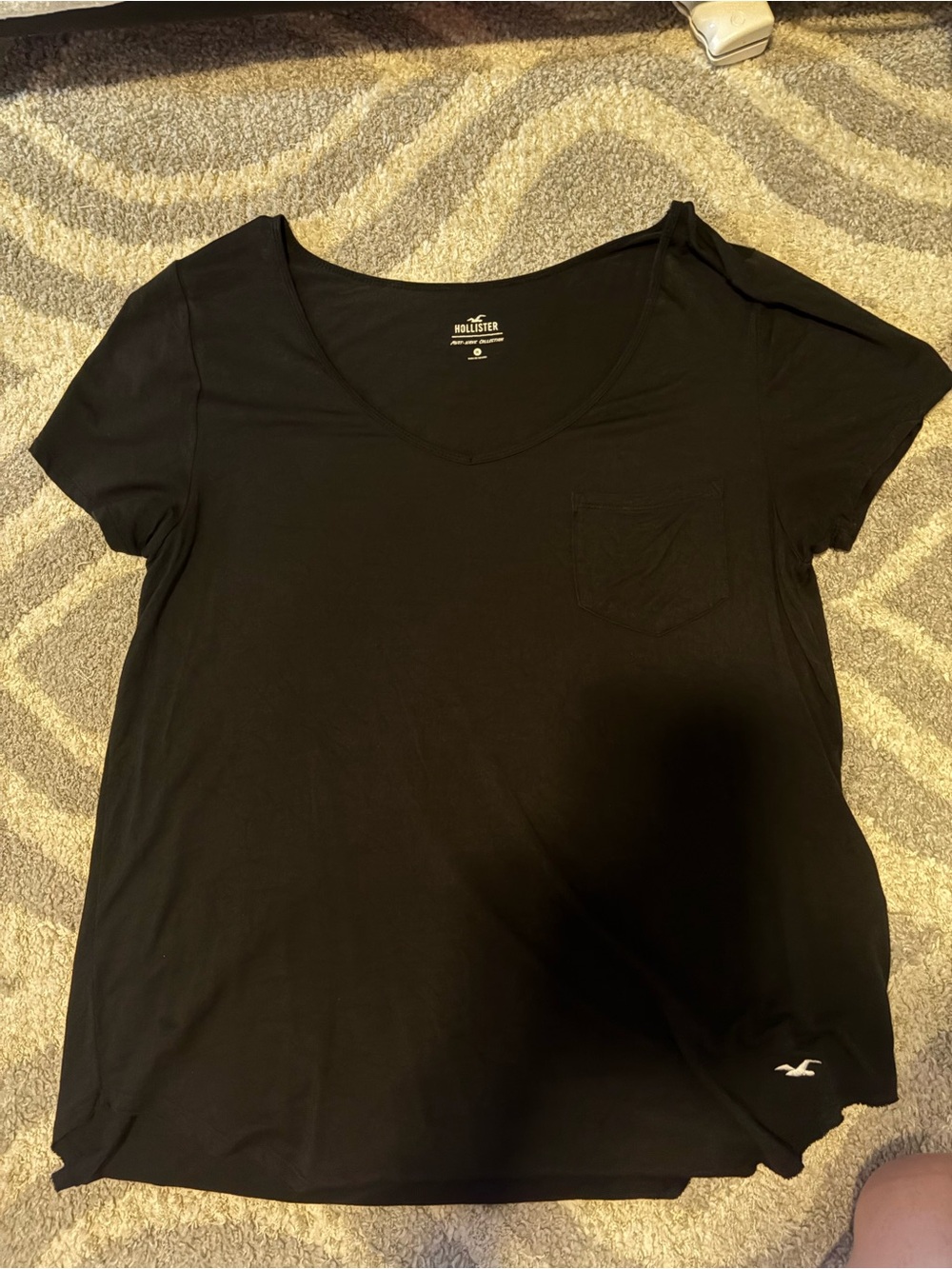 Hollister Black V-Neck Pocket Tee - Women's Short Sleeve